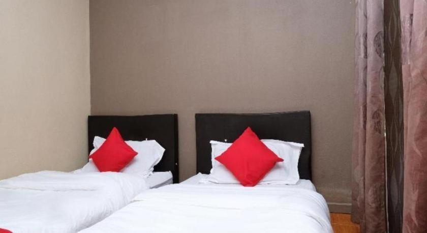 Oyo 44123 Hotel Al-Saif Kuala Kerai Extérieur photo