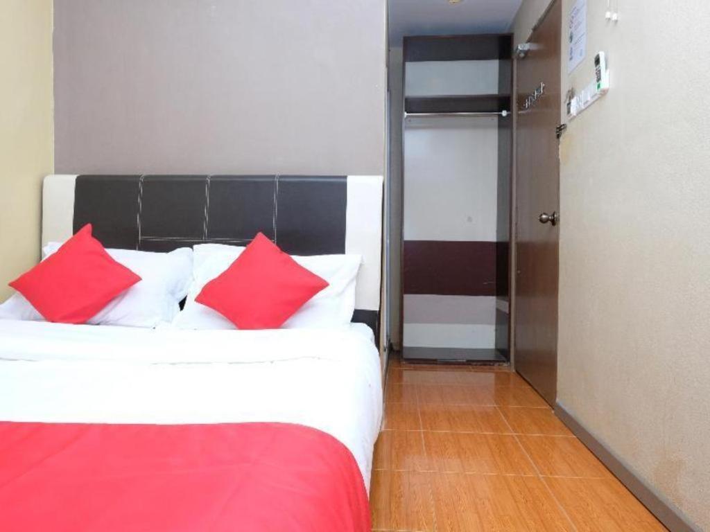 Oyo 44123 Hotel Al-Saif Kuala Kerai Extérieur photo