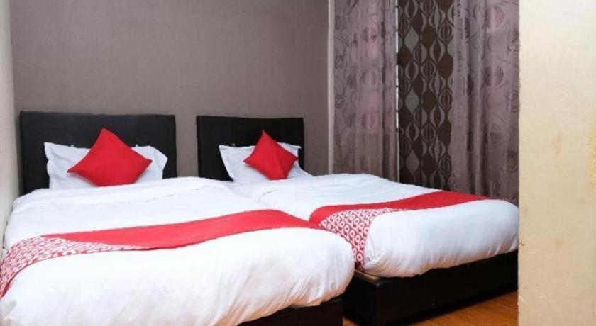 Oyo 44123 Hotel Al-Saif Kuala Kerai Extérieur photo
